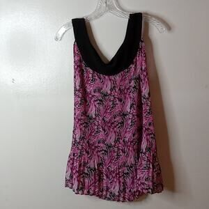 Serenade Women's Sleeveless Peplum Accordion Pleated Stretchy Top. 2X. Dressy
